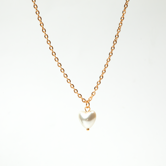 GOLDEN LINK CHAIN WITH PEARL HEART NECKLACE